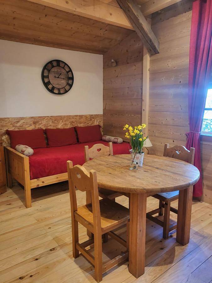 Double Room with Private Bathroom in Saint-Jean-d'Aulps, Les Portes du Soleil