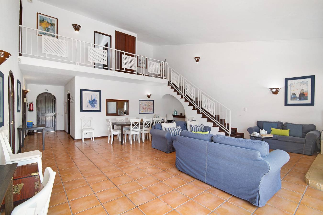 Villa 'Aveiros' con piscina privada, Wi-Fi y aire acondicionado in Albufeira, Distrito de Faro