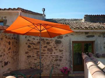Gîte pour 4 personnes, avec jardin, animaux acceptés dans l' Aude