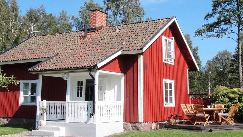 Hus för 6 Personer, med trädgård samt utsikt och terass i Örebro kommun