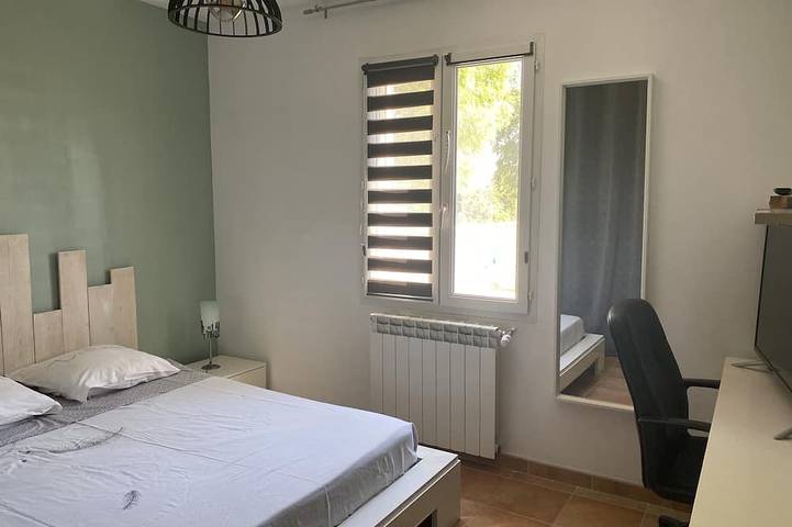 Location de vacances pour 7 personnes, avec jardin à Le Thor - 3