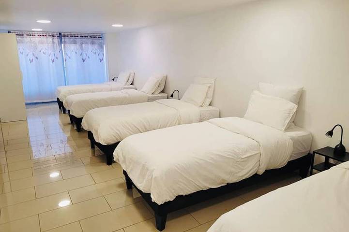 Gîte pour 8 personnes, avec terrasse à Villepinte - 3