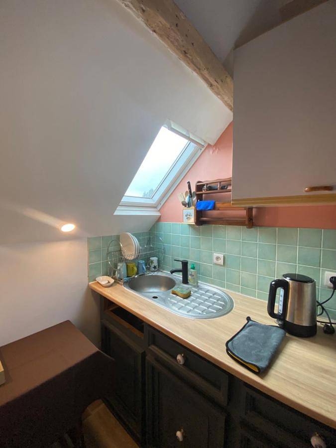 Two-Bedroom Apartment in Forges-les-Eaux, Région de Dieppe