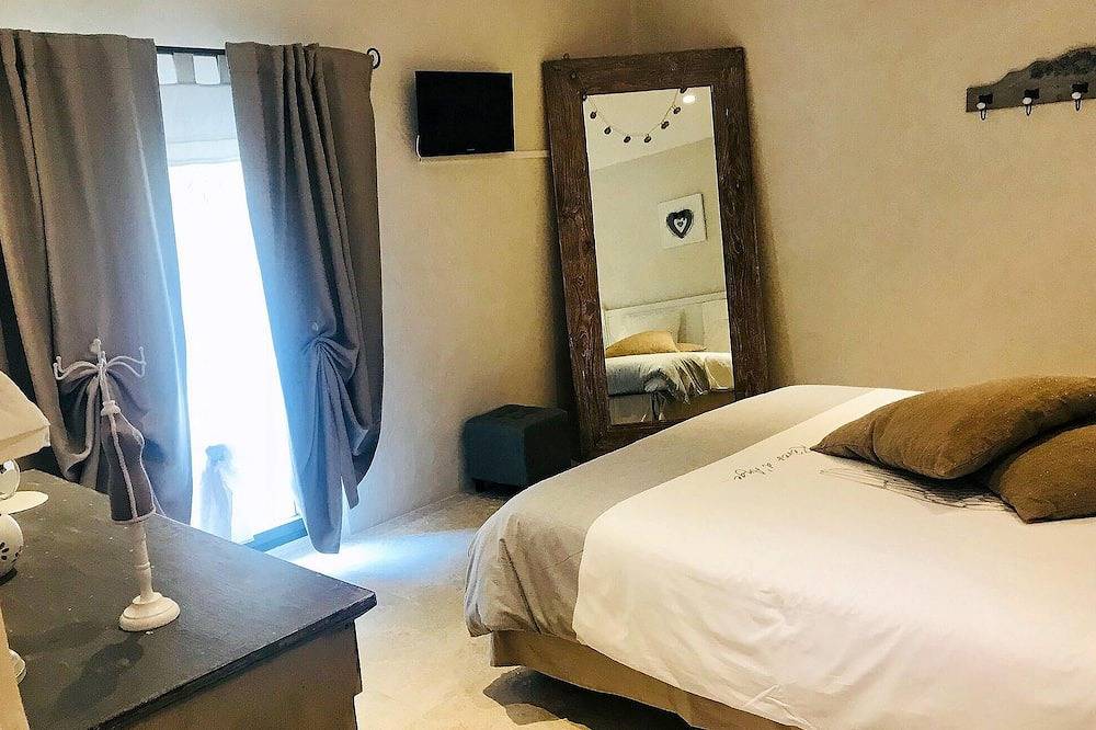 Schönes Haus in Le Thor mit Wlan in Le Thor, Vaucluse