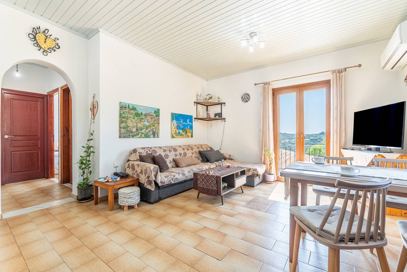 Holiday Home 'Victoria's House' with Sea View, Wi-Fi and Air Conditioning in Paxos