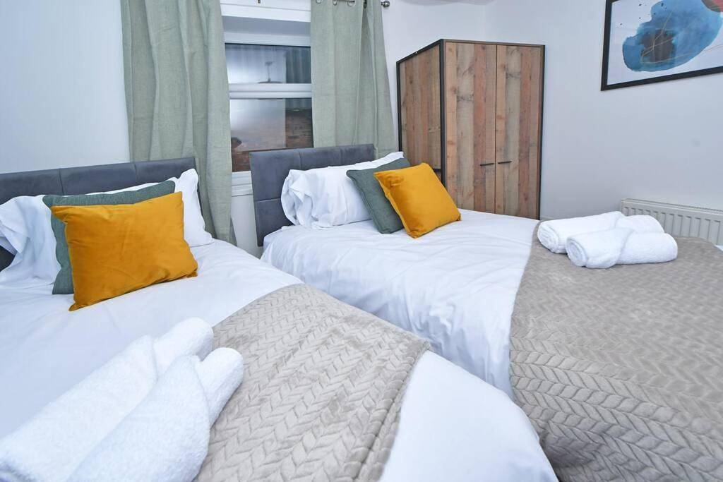 Entire apartment, Two-Bedroom Apartment in Crewe, Cheshire East