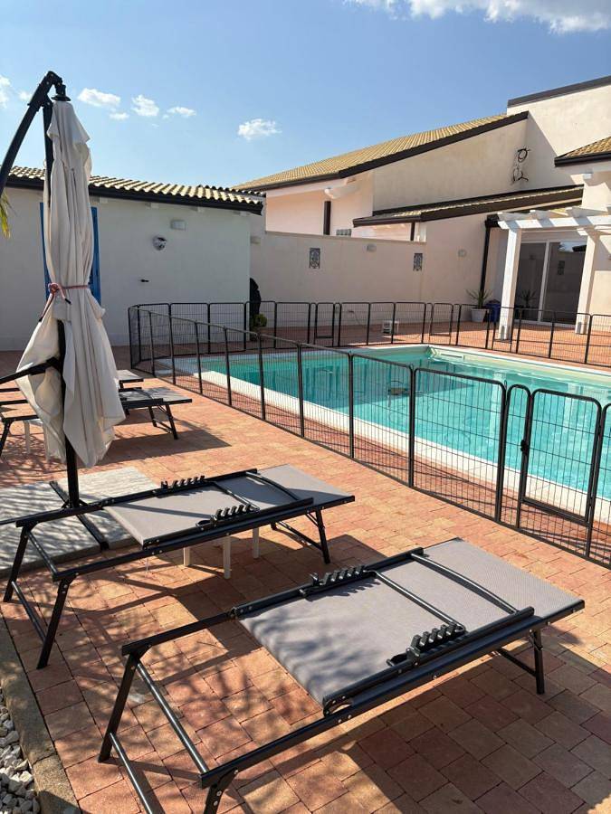Three-Bedroom Villa in Seccagrande, Ribera