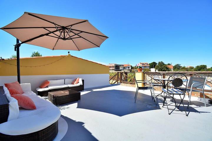 Chalet para 8 personas, con Jacuzzi y Terraza además de Jardín y Piscina en Rias Baixas - 3