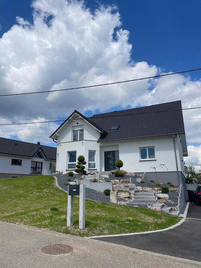 Gîte pour 2 personnes, avec jardin et vue dans Vœllerdingen