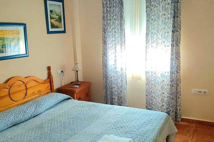 Apartamento entero, Apartamento cerca de la playa, con terraza y piscina (apta para mascotas) in Lepe, Costa de la Luz