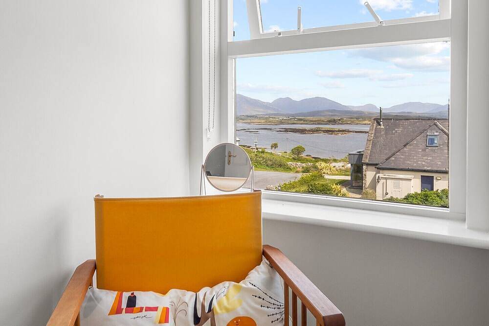 Roundstone Vista in Roundstone, Connemara