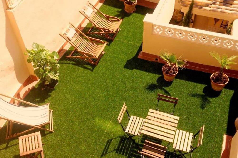 Angebot für volles Haus. Ermäßigungen für weniger Beschäftigung. Fragen Sie uns in Busot, Costa Blanca