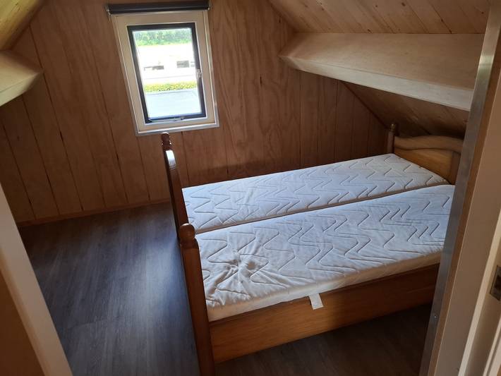 Gemütliches Haus für 4 Personen mit Terrasse und Garten in Ouddorp in Ouddorp, Goeree-Overflakkee