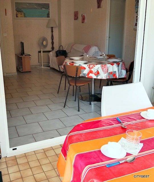 Gîte pour 5 personnes, avec balcon dans Casino Du Canet En Rousillon - 4