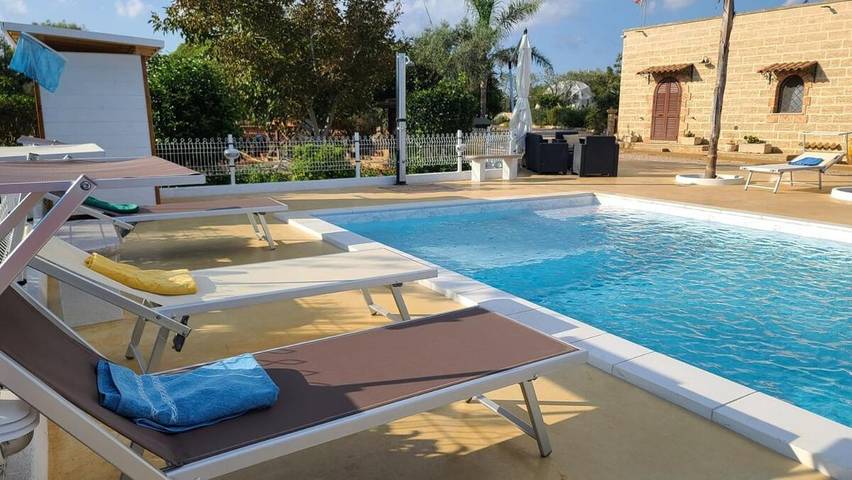 Maison d’hôte pour 6 personnes, avec vue ainsi que piscine et jardin à Presicce - 2