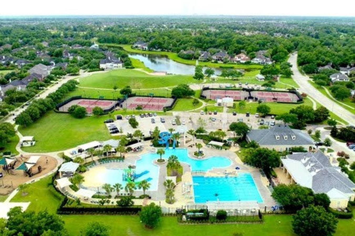 Relájese con estilo en nuestra escapada a la ciudad de Missouri in Condado de Fort Bend