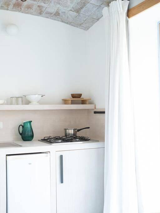 Gîte pour 2 personnes, avec Terrasse et Jardin ainsi que Piscine et Vue à Cantallops - 2