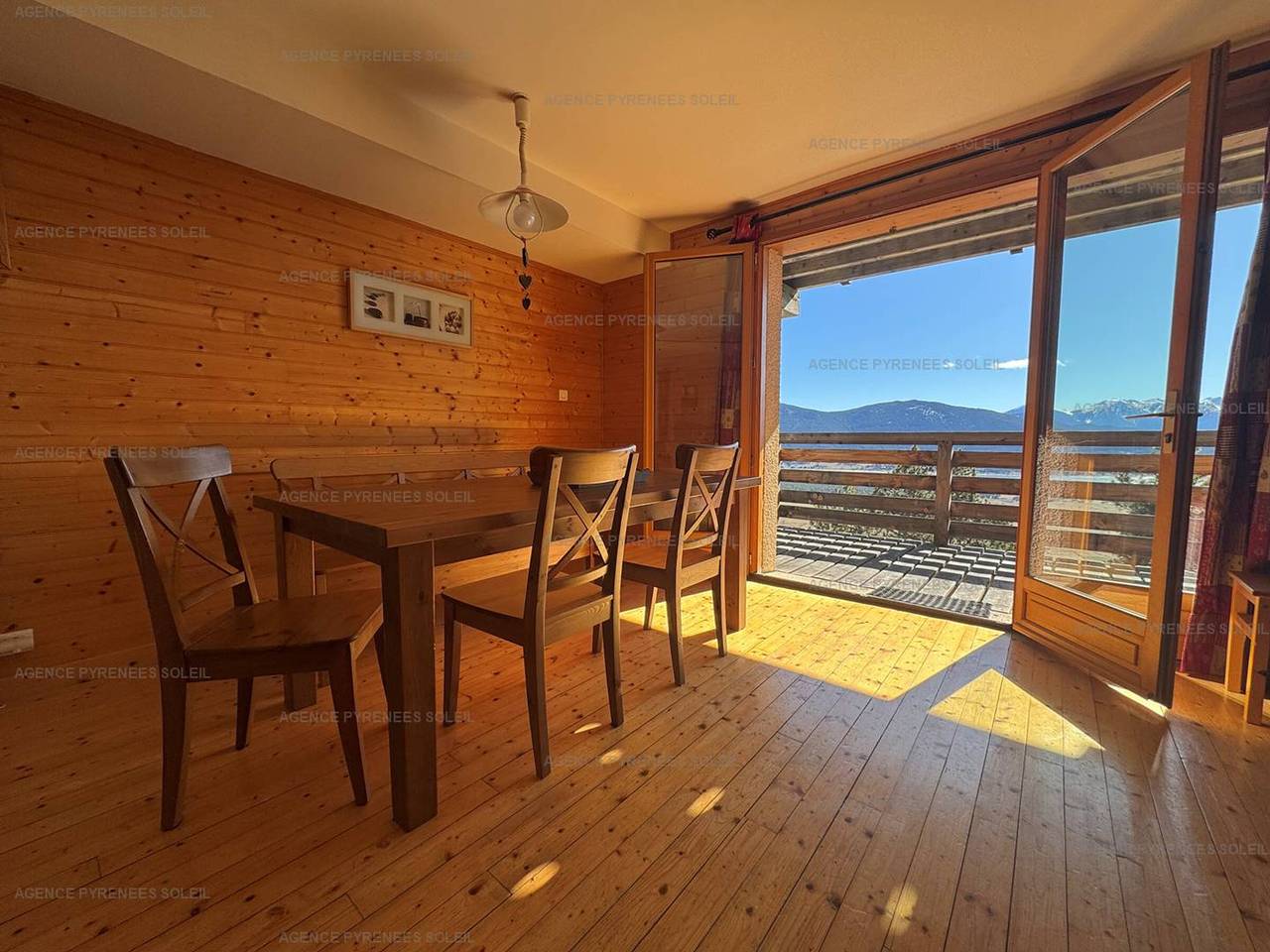 Ganze Wohnung, F4 Chalet-Untergeschoss mit Terrasse und Parkplatz - Les Angles in Les Angles, Prades und Umgebung