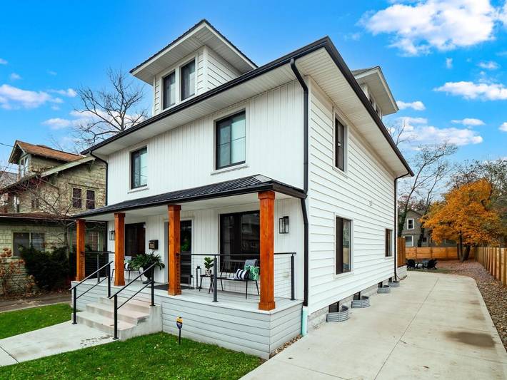 Ferienhaus für 12 Personen, mit Terrasse und Garten sowie Whirlpool - 1