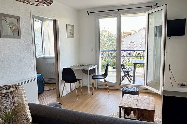 Appartement de vacances pour 2 personnes, avec balcon et piscine