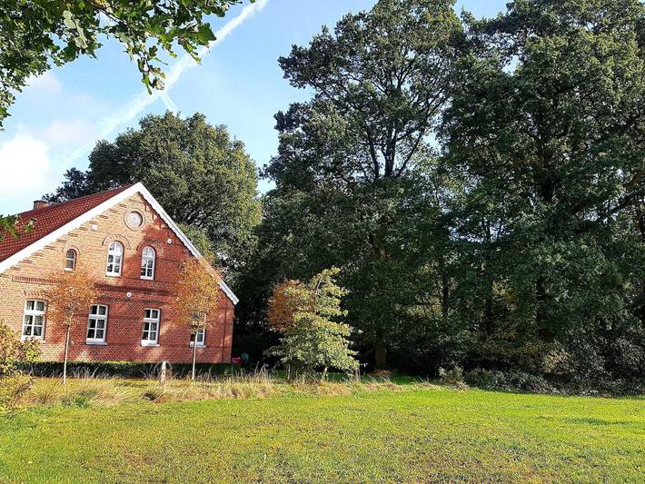 Ferienhaus für 4 Personen, mit Garten und Sauna sowie Whirlpool in Uplengen - 2