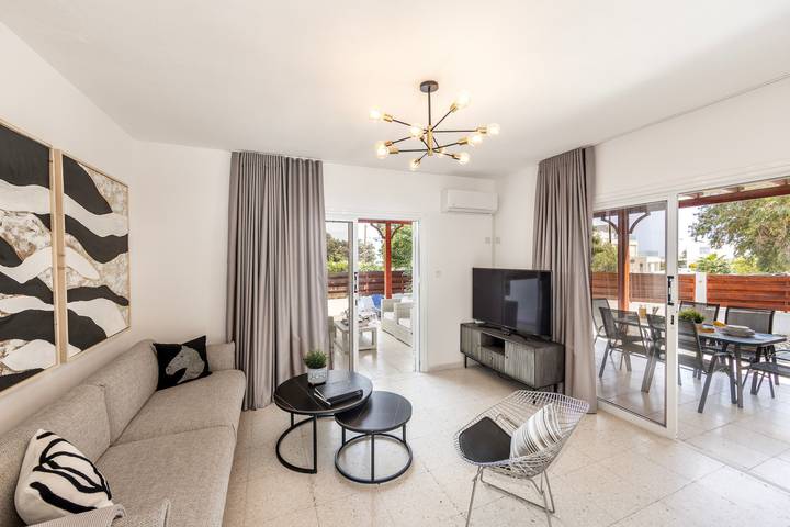 Villa for 4 people, with garden in Larnaca District