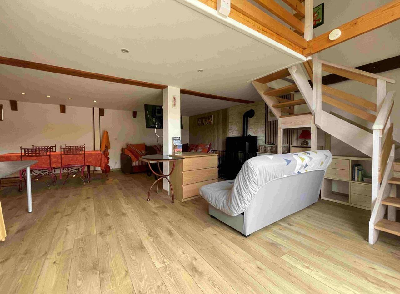 Gîte La Grange de Melaual in Soulages-Bonneval, Parc naturel régional de l'Aubrac