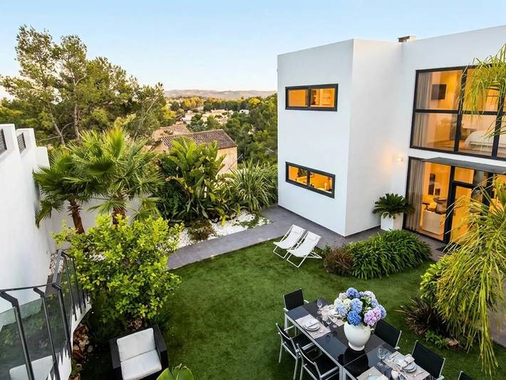 Chalet para 13 personas, con Balcón además de Terraza y Jardín en Garraf - 3