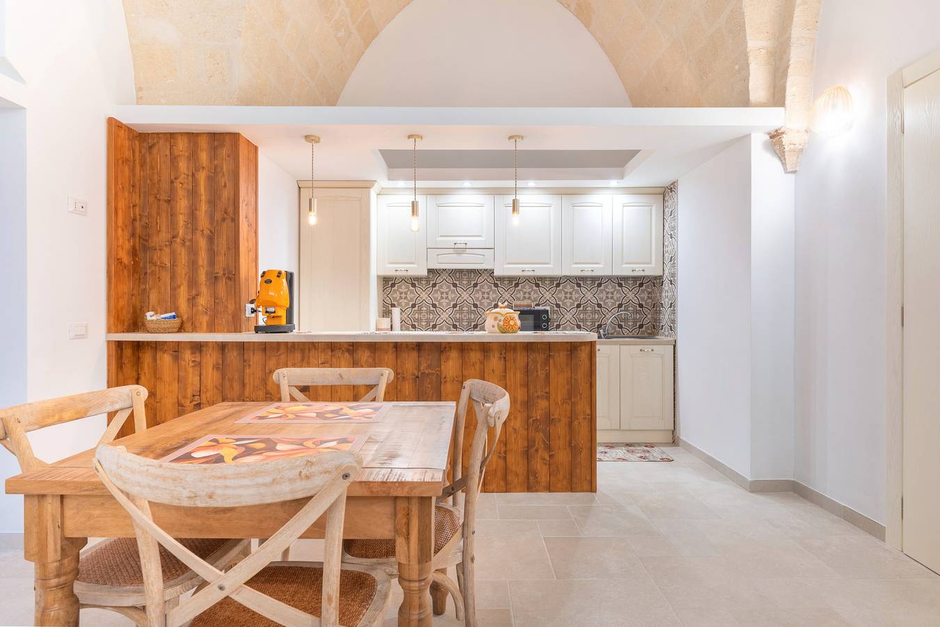 Apartamento entero, Apartamento 'Piano Terra' con Jardín Privado, Wi-Fi y Aire Acondicionado in Pulsano, Golfo de Tarento