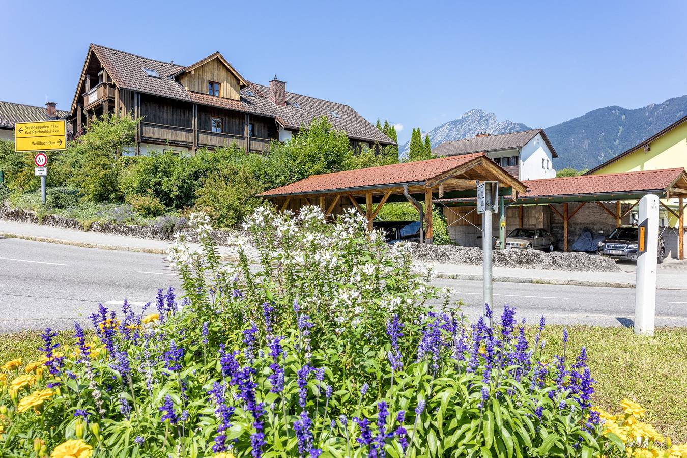 Ganze Ferienwohnung, Ferienwohnung Romana mit 3 Schlafzimmern im Ferienhaus Bayerisch Gmain - Ferienwohnung Romana mit 3 Schlafzimmern im Ferienhaus Bayerisch Gmain in Bayerisch Gmain, Bayerische Alpen