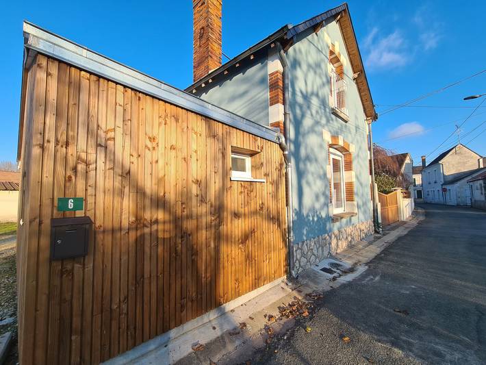 Gîte pour 4 personnes, avec terrasse et jardin à La Vernelle