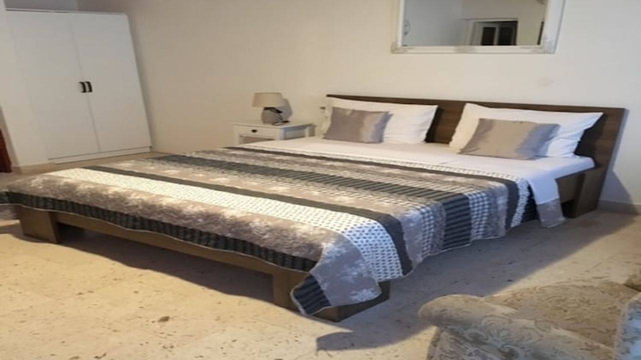 Ganze Ferienwohnung, Ferienwohnung für 4 Personen mit Balkon in Trpanj, Peljesac