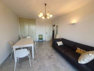 Location De Vacances pour 6 Personnes dans Six-Fours-les-Plages, Région de Toulon, Photo 4