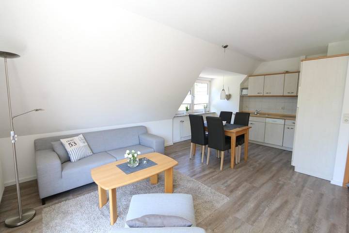 Ganze Ferienwohnung, Appartement A in St. Peter-Bad, St. Peter-Ording