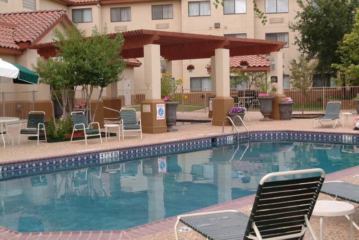 Ganzes Studio, Studio für 4 Personen mit Pool in Lubbock, Lubbock County