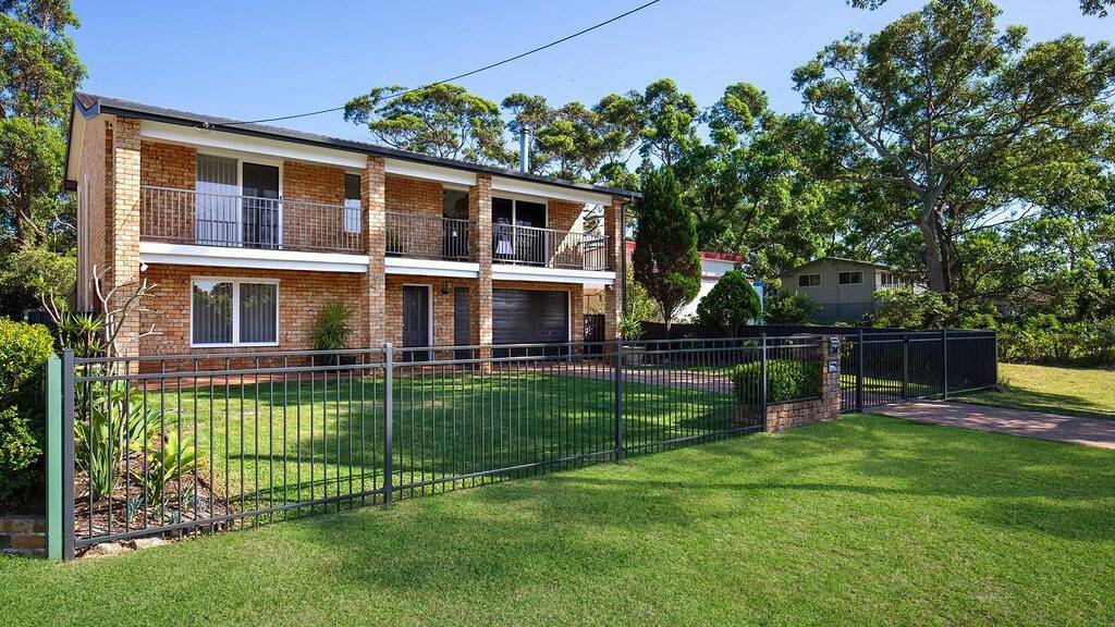 Holiday Home for 12 People in Callala Beach, Jervis Bay
