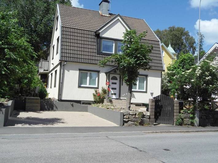 Chambre d’hôte pour 2 personnes, avec jardin ainsi que vue et terrasse à Göteborg