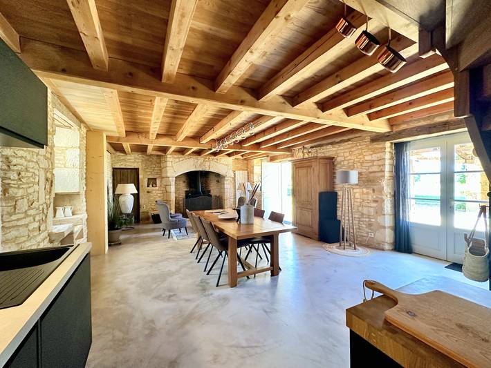 Gîte pour 4 personnes, avec Piscine à Blanquefort-sur-Briolance - 2