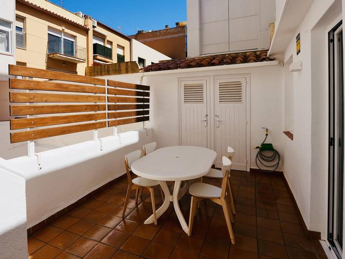 Appartement de vacances entier, Mundet 4 Dalt Terrassa. Costabravasi - A la mer in Platja des Monestri (Calonge), Calonge