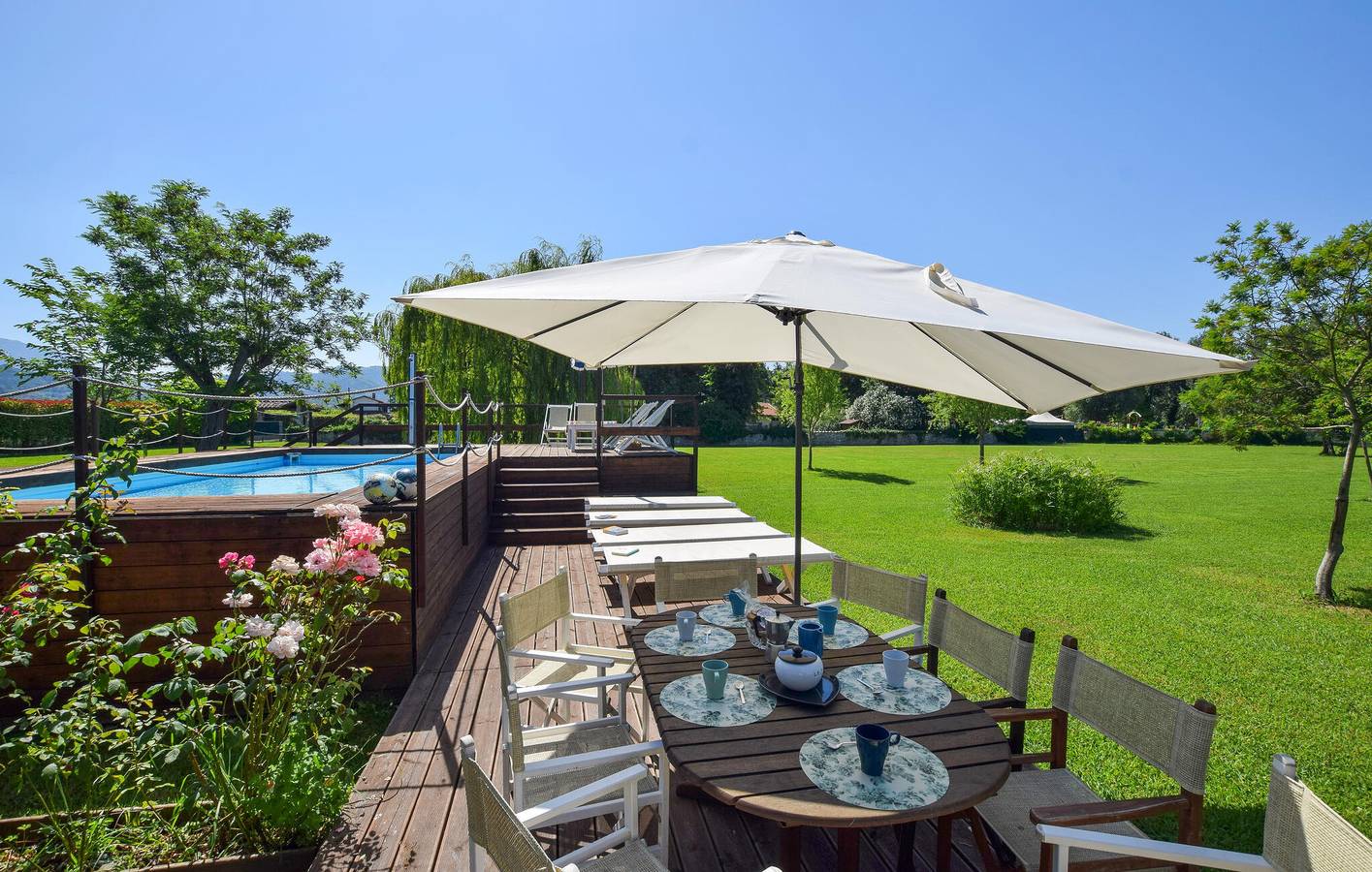 Cool Retreat: Apartamento de 129 pies cuadrados con piscina, WiFi y aparcamiento in Pietrasanta, Costa de la Maremma