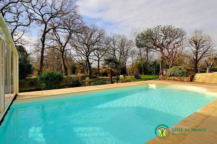 Gîte pour 2 personnes, avec jardin et piscine, animaux acceptés à Pluneret - 2