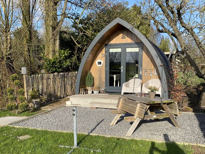 Ferienhaus für 2 Personen, mit Terrasse und Whirlpool sowie Garten in Nordbrabant