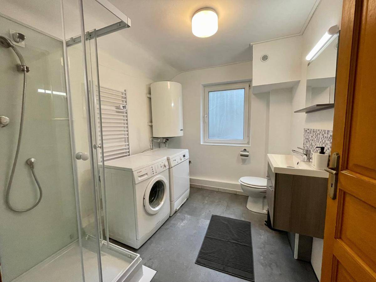 Appartement entier, Two-Bedroom Apartment in Sierck-les-Bains, Moselle