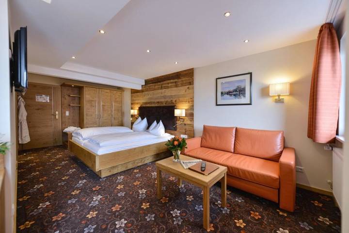 Hotel für 3 Personen, mit Pool und Terrasse sowie Sauna - 1