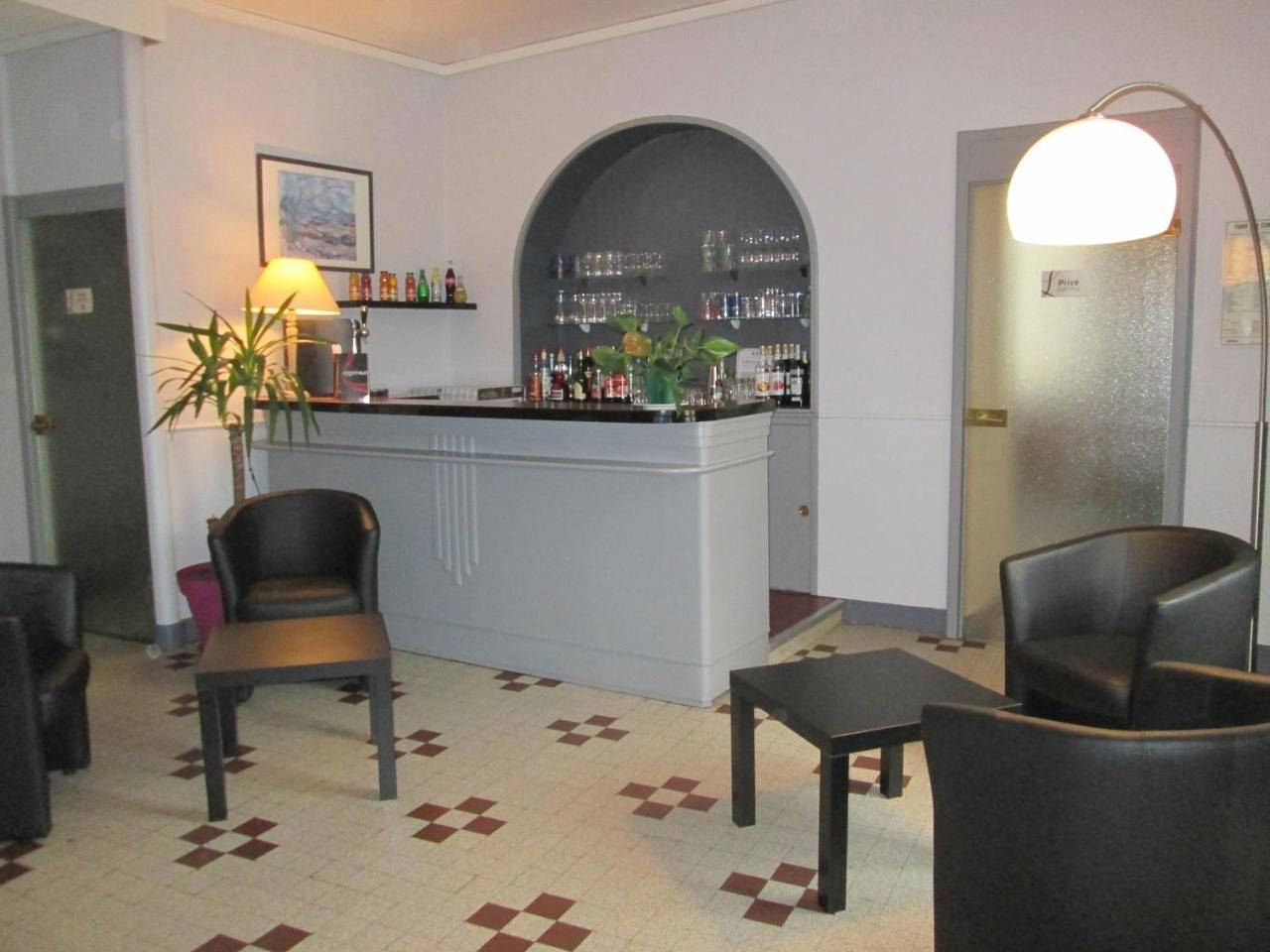 Logis Hostellerie Du Cheval Blanc in Sainte-Maure-de-Touraine, Région de Chinon