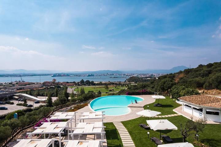 Hotel per 2 persone, con piscina e giardino - 1