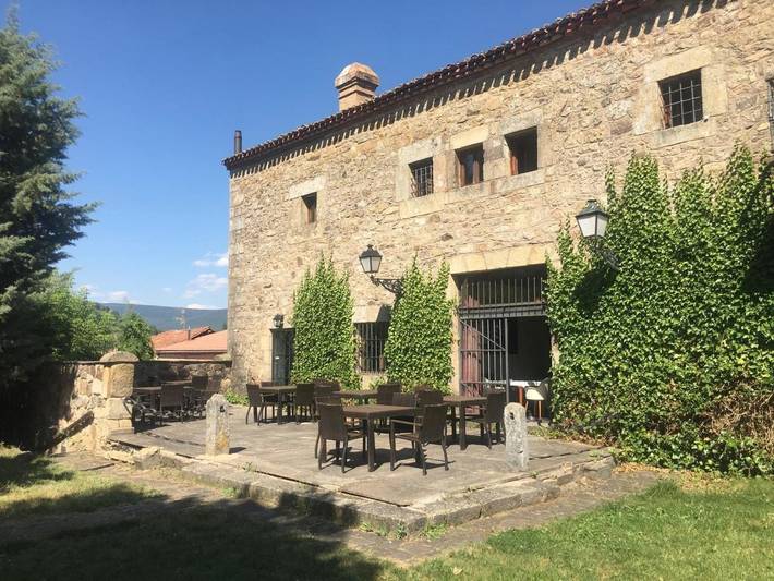 Apartamento para 2 personas, con Terraza y Jardín en Molinos de Duero