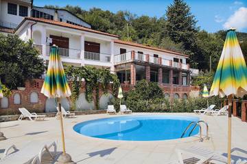 Appartamento Vacanze per 4 Persone in Casanova Lerrone, Provincia di Savona, Foto 4