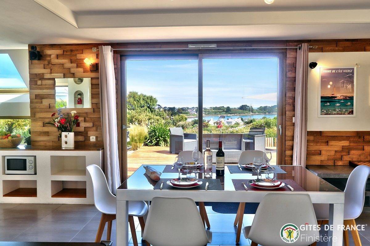 Ar mean vue sur mer in Landéda, Región de Brest