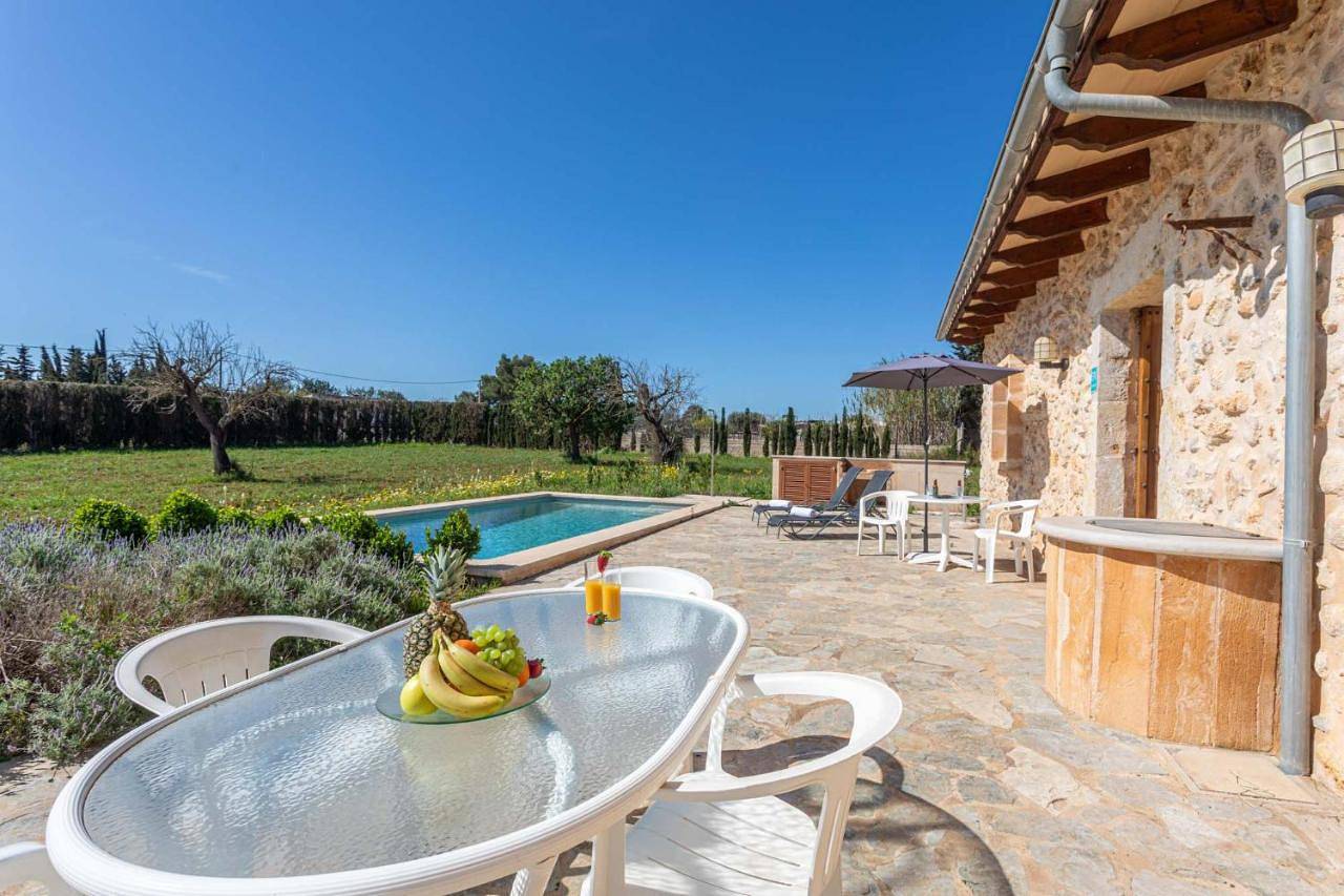 One-Bedroom Chalet in Inca, Majorca Center
